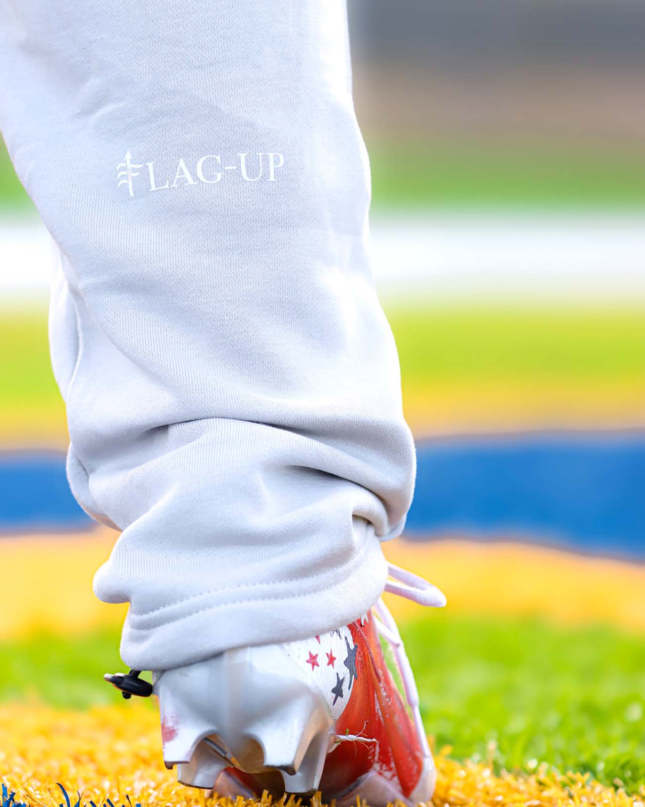 GRAY PERFORMANCE SWEATPANTS - Flag - Up