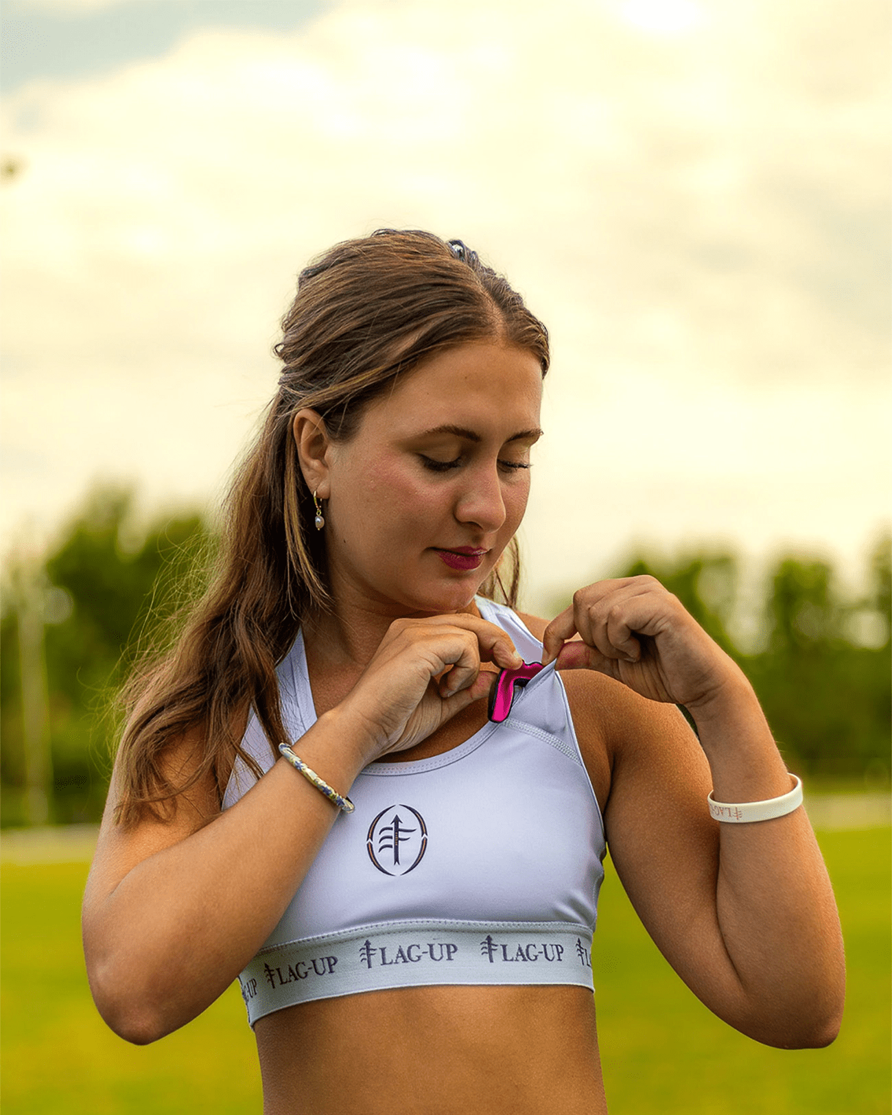 MVPOCKET SPORTS BRA - Flag - Up