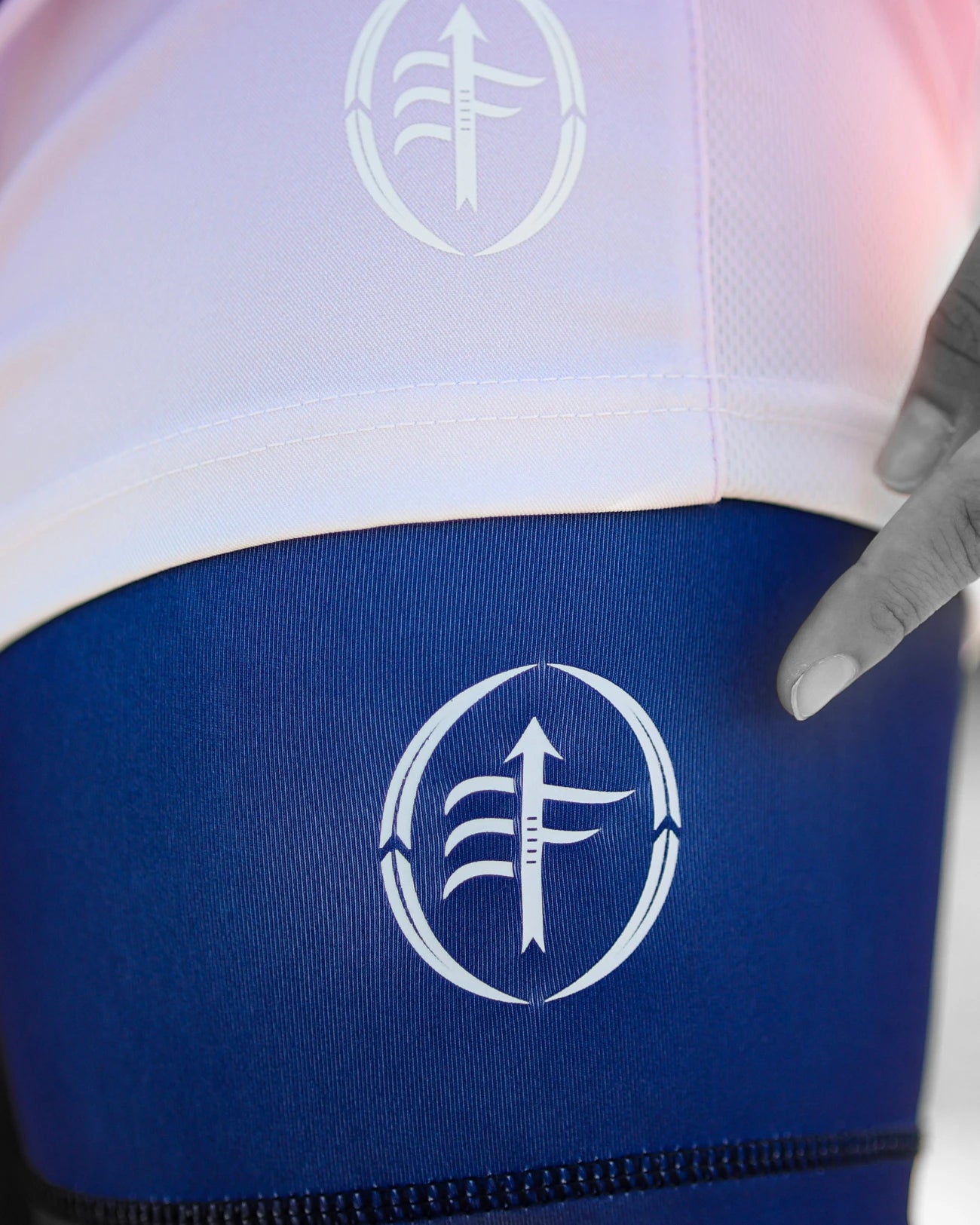 ONE LEG COMPRESSION PANTS - Flag - Up