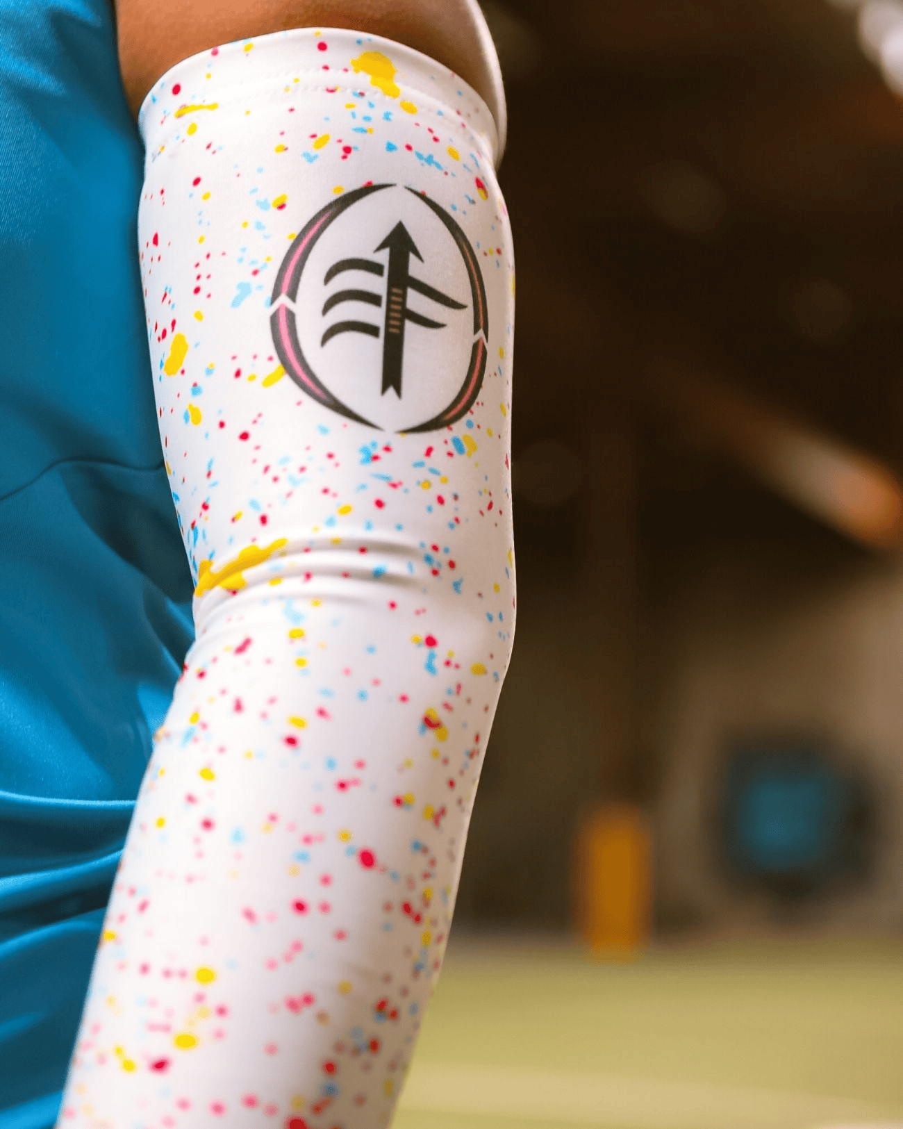 PERFORMANCE ARM SLEEVE - Flag - Up