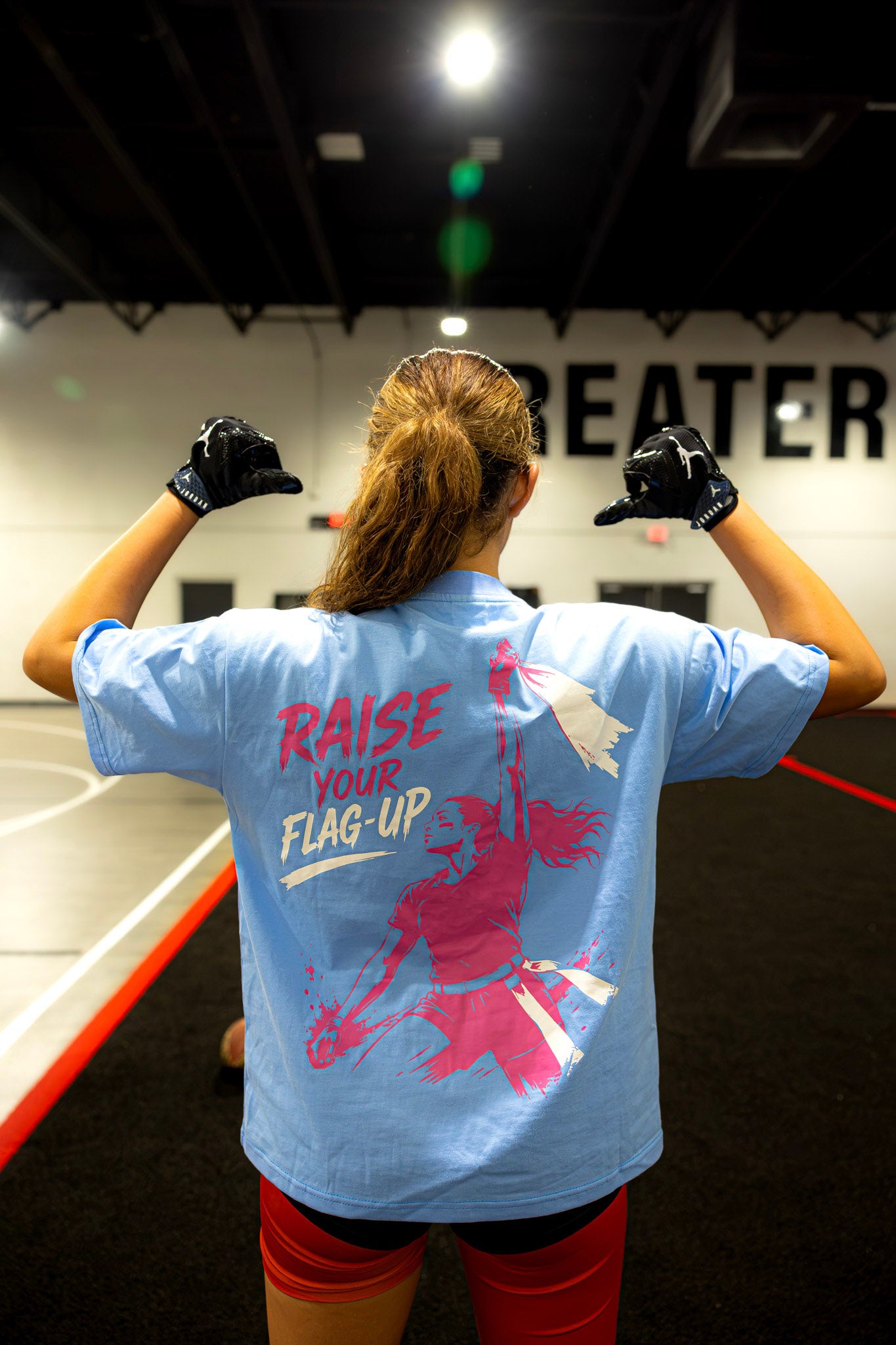 Oversized Tee - Raise Your Flag Up