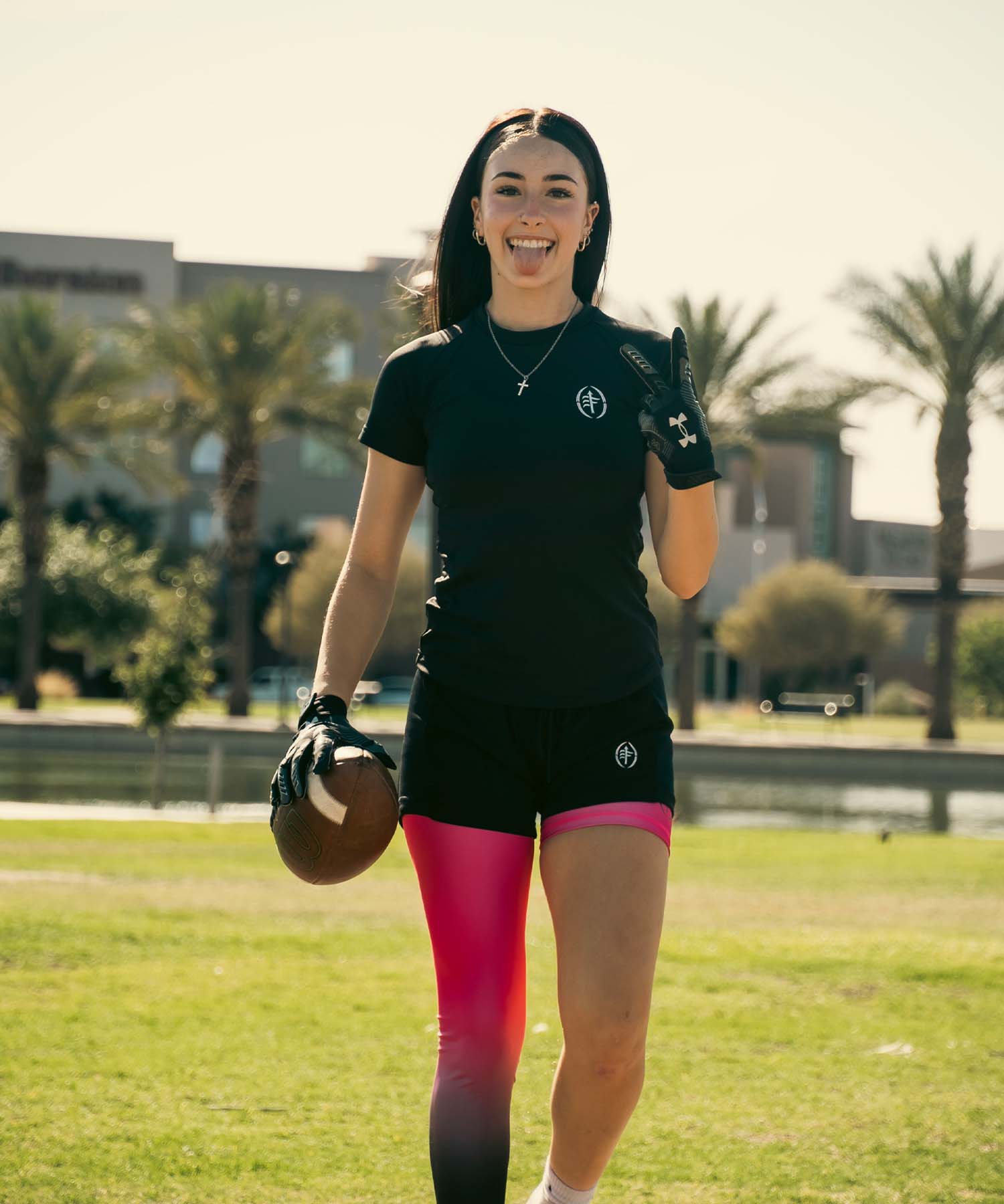 BLACK PERFORMANCE TEE - Flag - Up