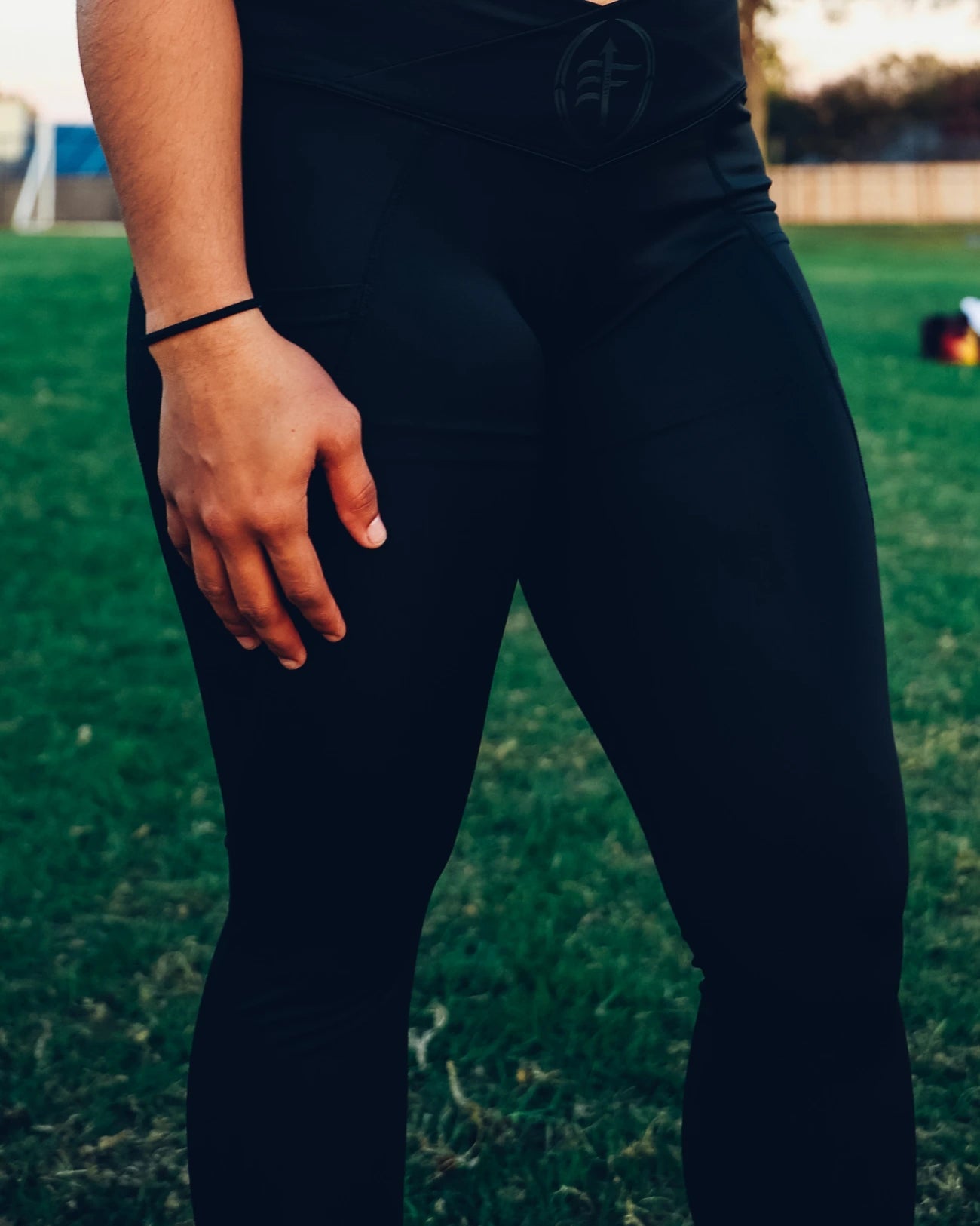 BLACKOUT COMPRESSION PANTS - Flag - Up